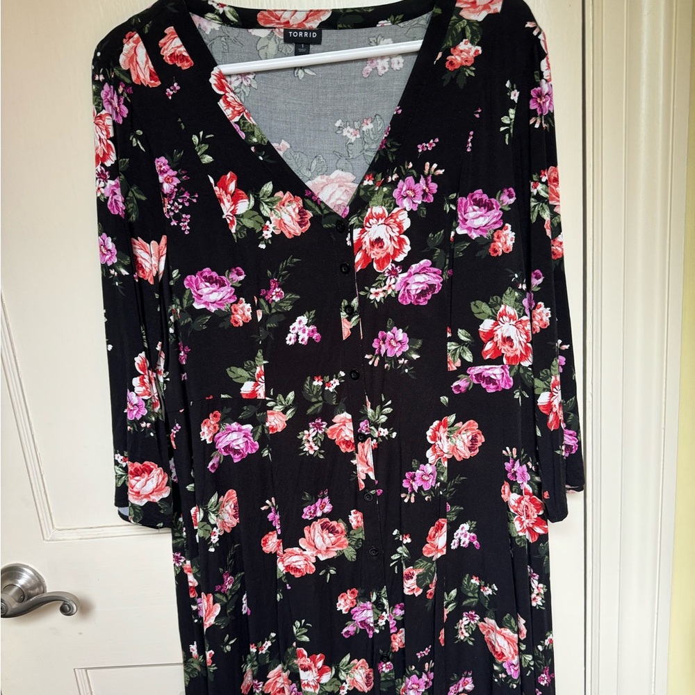 Torrid v neck midi dress